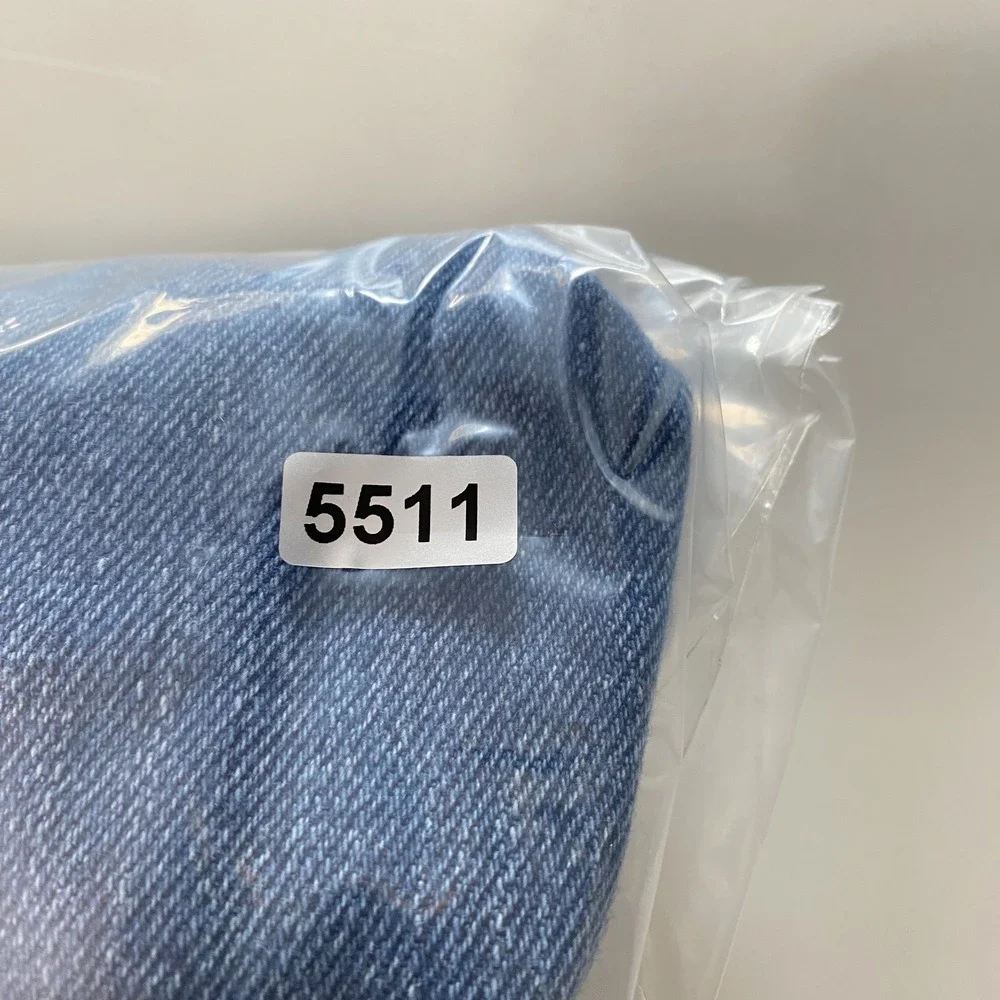 Good American Jeans Womens 4 27 Good Curve Straight Distressed Raw Hem Denim - Picture 16 of 16